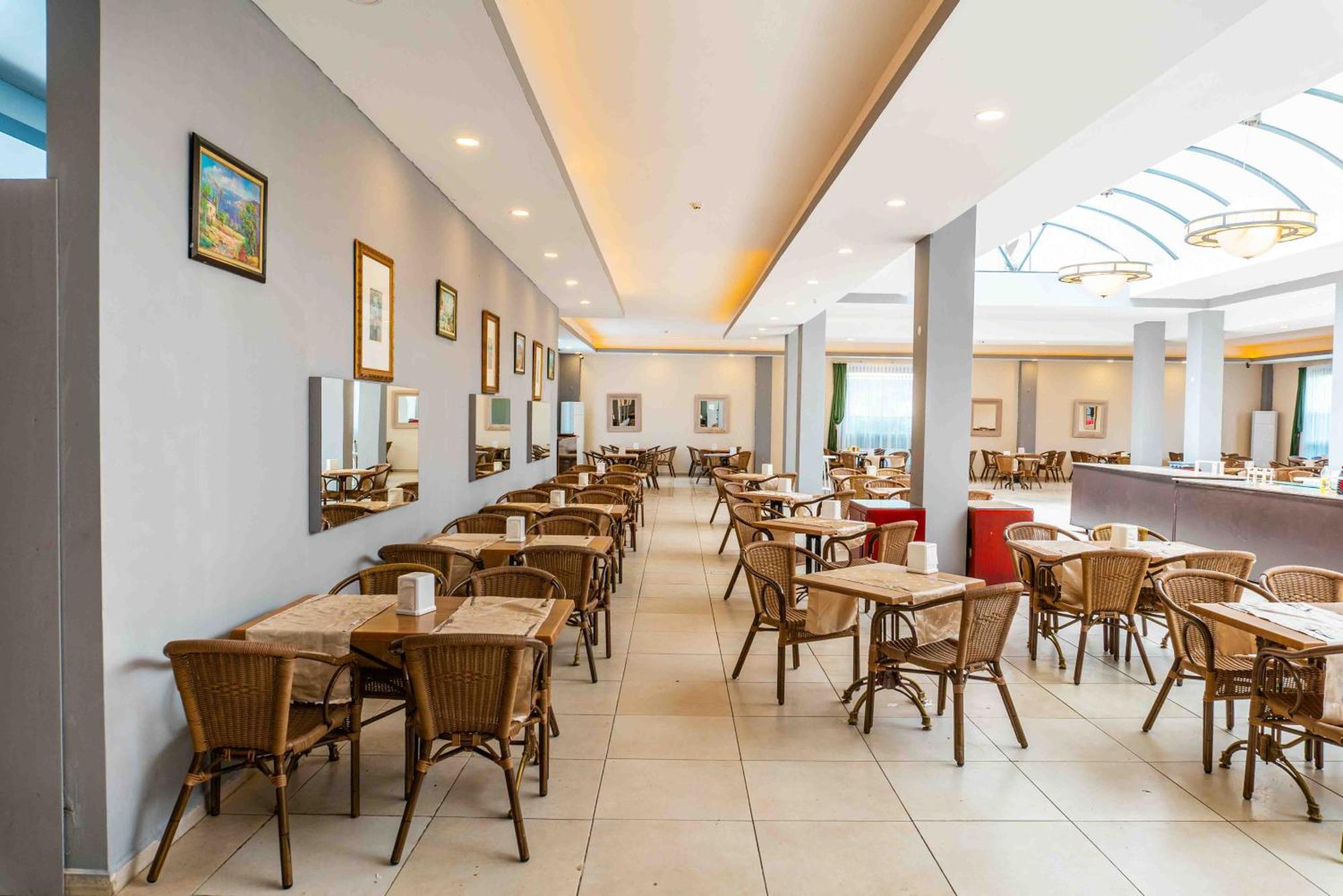 Belpoint Beach Hotel Kemer Exterior photo